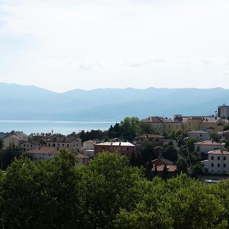 Apartman Lari Rijeka Luaran gambar
