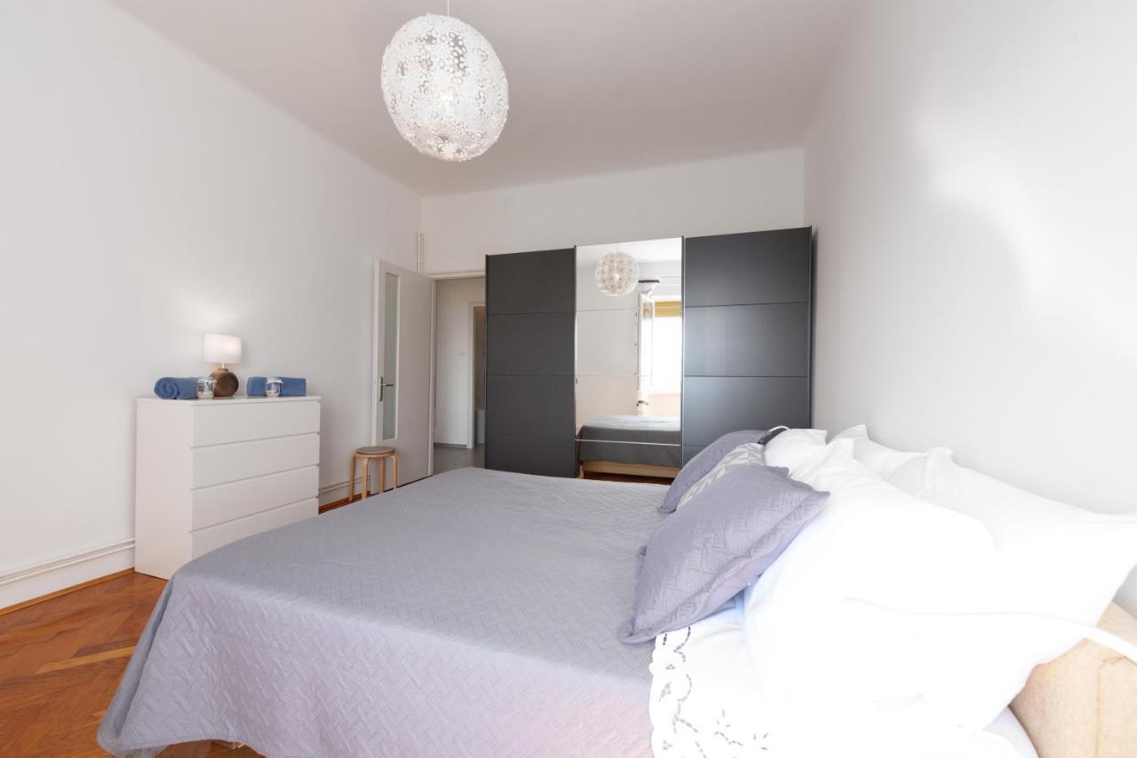 Apartman Lari Rijeka Luaran gambar
