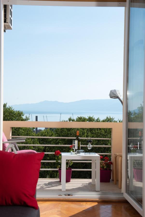 Apartman Lari Rijeka Luaran gambar